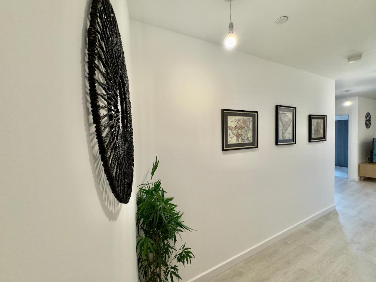 3Bedroom, 2Bathroom, Balcony,Luxury Flat Westfield ロンドン エクステリア 写真