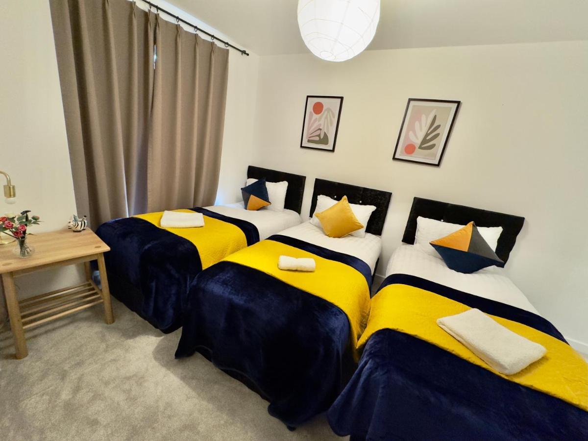 3Bedroom, 2Bathroom, Balcony,Luxury Flat Westfield ロンドン エクステリア 写真