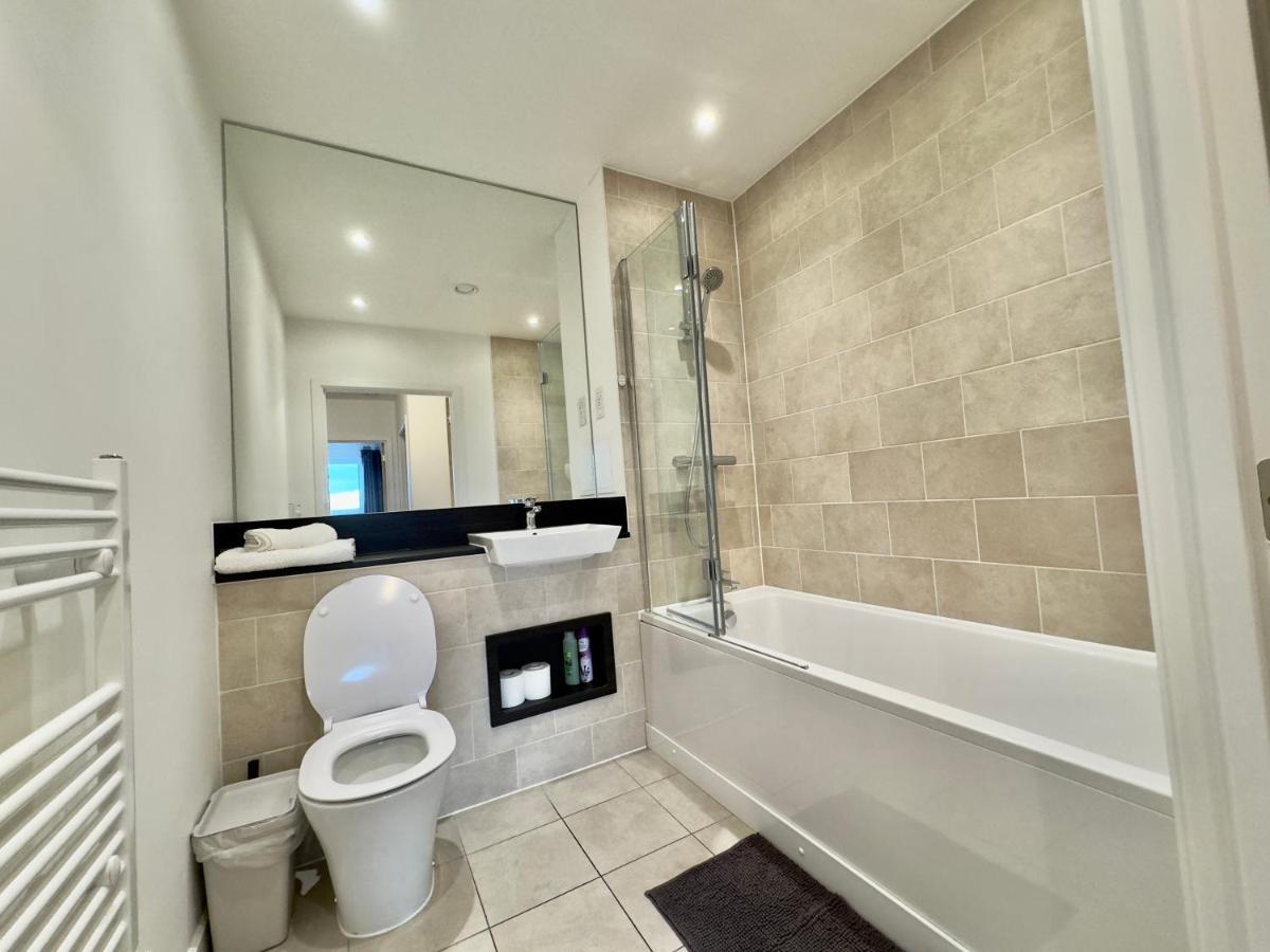 3Bedroom, 2Bathroom, Balcony,Luxury Flat Westfield ロンドン エクステリア 写真