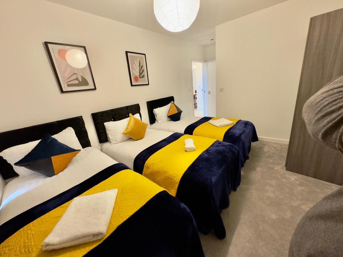 3Bedroom, 2Bathroom, Balcony,Luxury Flat Westfield ロンドン エクステリア 写真